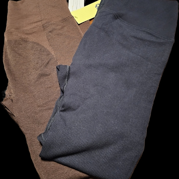 Leggings - Picture 4 of 8